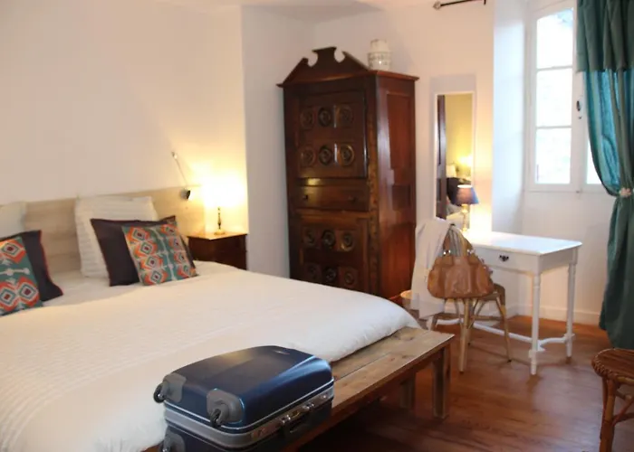 La Maison De Jeanne Bed & Breakfast 3*